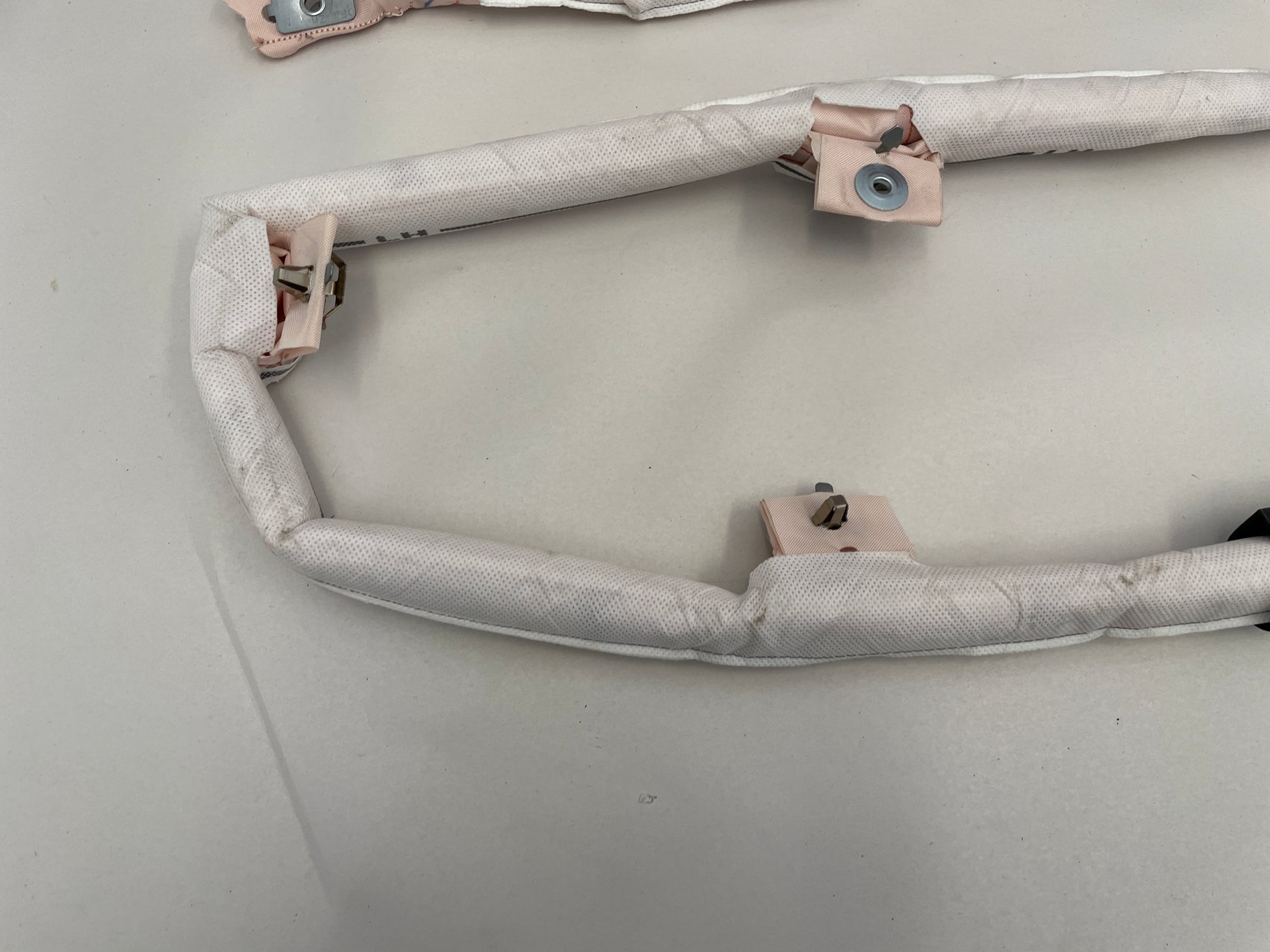 2010 Chevy Camaro SS RH & LH Curtain Airbag Air Bag OEM - Day's Parts Yard