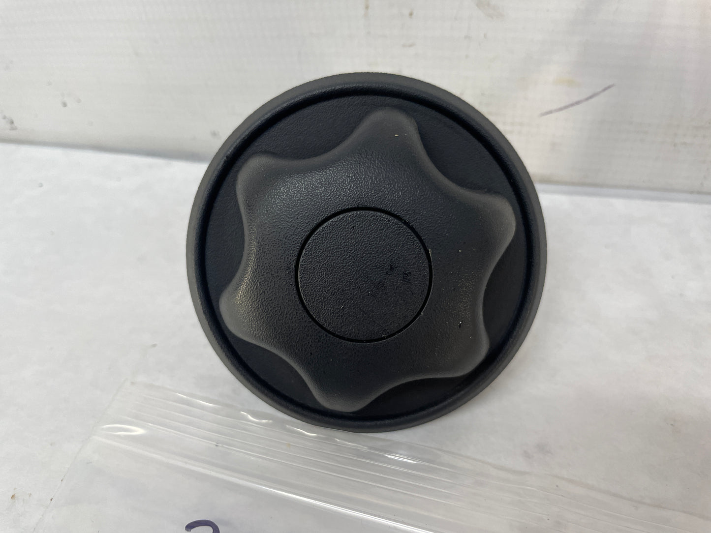 2005 Pontiac GTO RH Passenger Front Seat Lumber Knob OEM