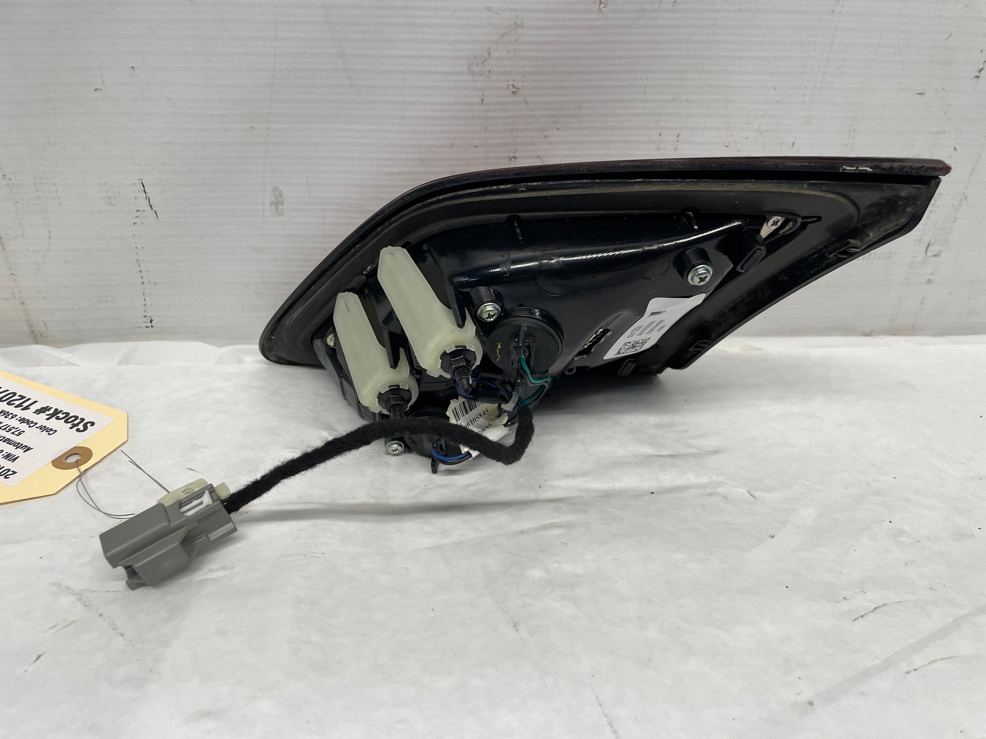 2015 Chevy SS Sedan LH Driver Inner Tail Light Taillight Lamp OEM - Day's Parts Yard