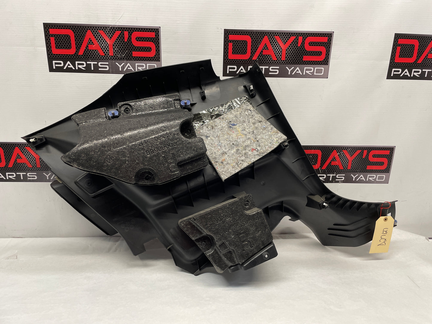 2015 Chevy Camaro SS RH Passenger Rear Interior Quarter Door Trim Panel OEM