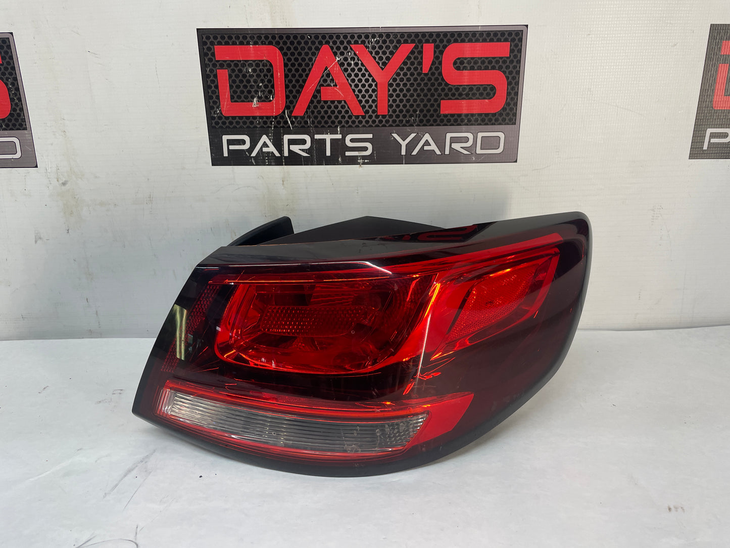 2014 Chevy SS Sedan RH Passenger Outer Tail Light Taillight Stop Lamp OEM - Day's Parts Yard