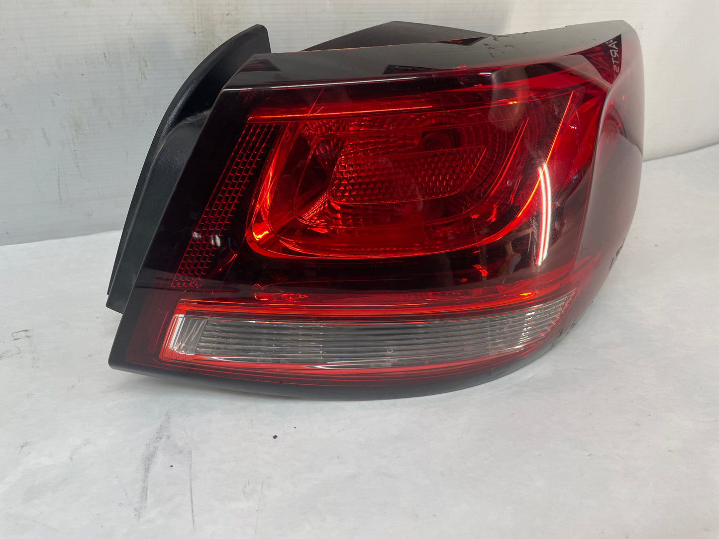 2014 Chevy SS Sedan RH Passenger Outer Tail Light Taillight Stop Lamp OEM - Day's Parts Yard