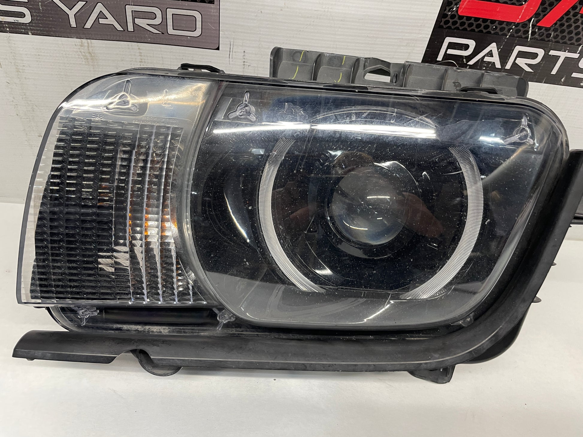 2010 Chevy Camaro SS LH Driver HID Head Light Headlight Lamp OEM - Day's Parts Yard