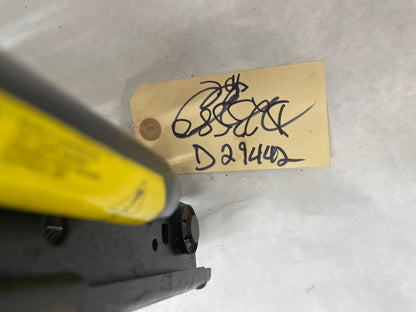 2005 Pontiac GTO RH Passenger Front Seat Track Electric Frame Adjuster Motor Assembly OEM