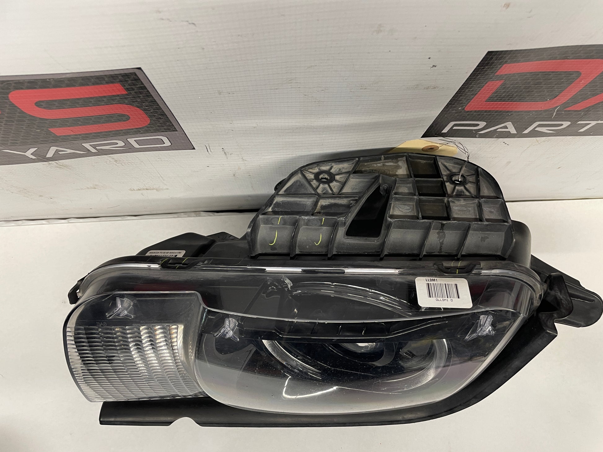 2010 Chevy Camaro SS LH Driver HID Head Light Headlight Lamp OEM - Day's Parts Yard