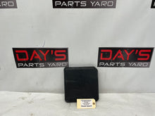 2005 Chevy Avalanche Engine Fuse Box Cover Lid OEM - Day's Parts Yard