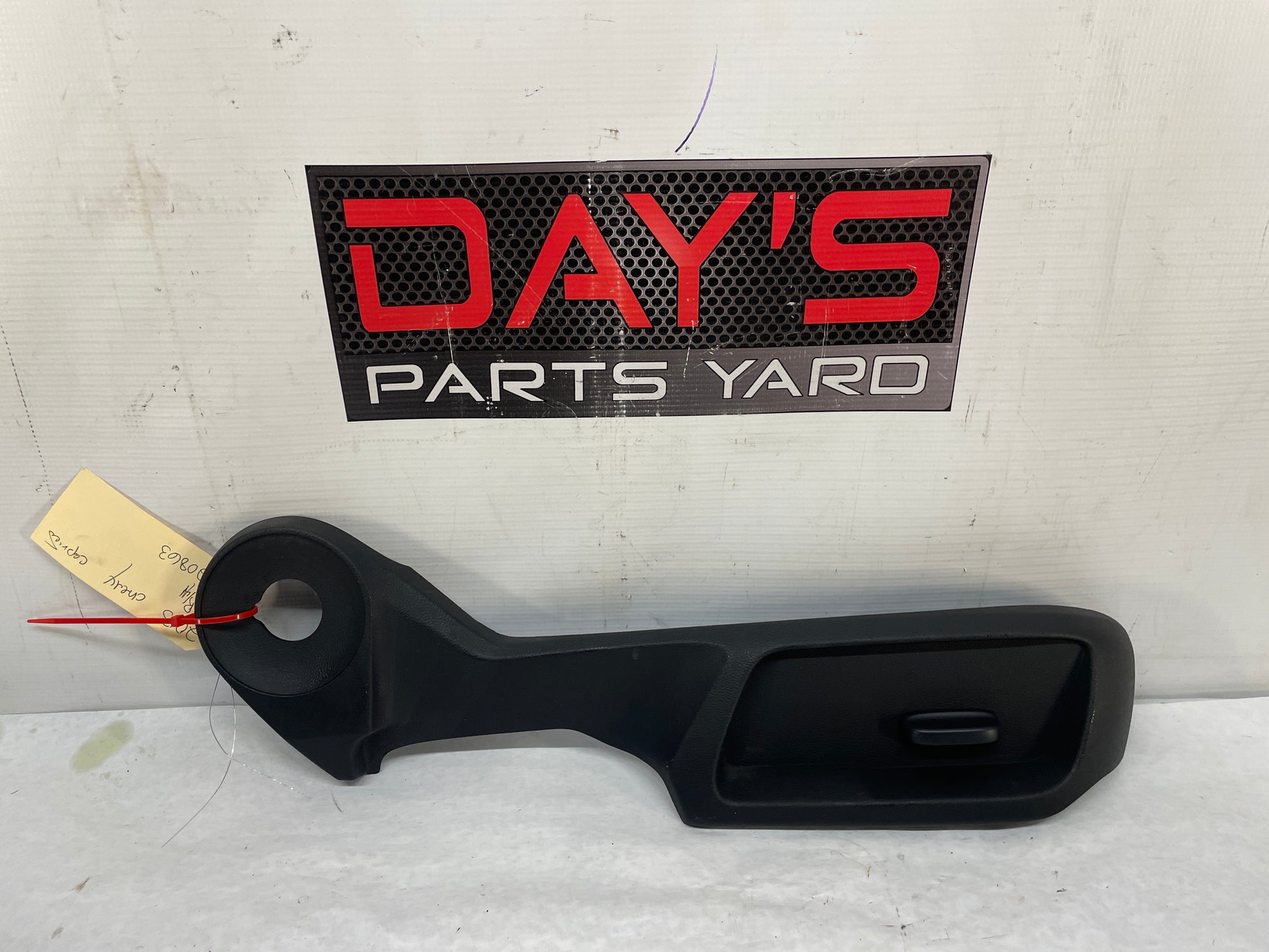 2013 Chevy Caprice RH Passenger Front Power Seat Access Controls Buttons Module OEM - Day's Parts Yard