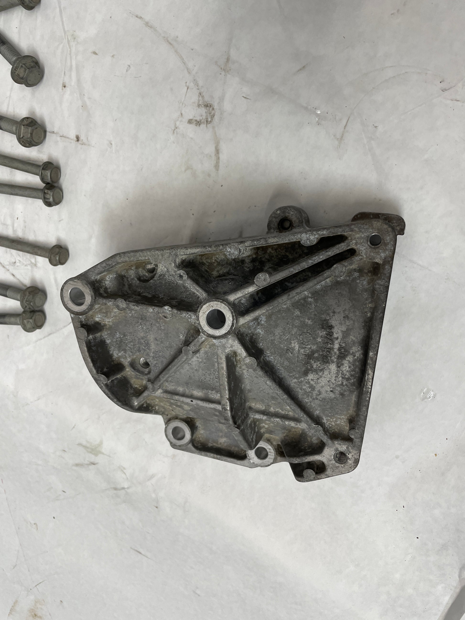 2014 Chevy Camaro SS AC A/C Air Conditioner Bracket w/ Hardware OEM - Day's Parts Yard