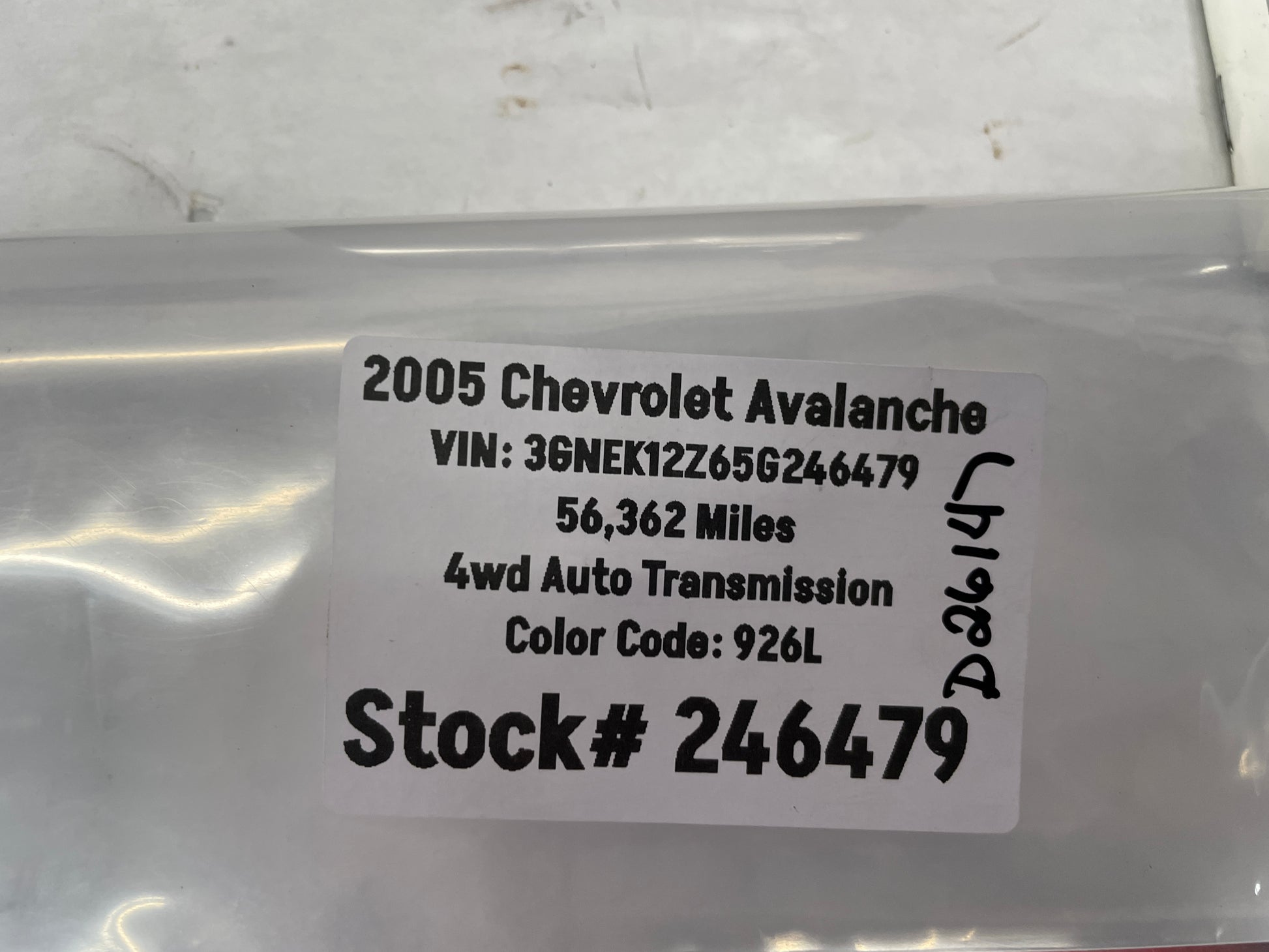 2005 Chevy Avalanche Navigation Owner Manual w/ Disk OEM - Day's Parts Yard