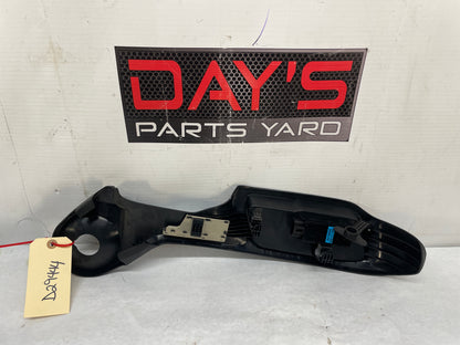 2013 Chevy Caprice RH Passenger Front Power Seat Access Controls Buttons Module OEM - Day's Parts Yard