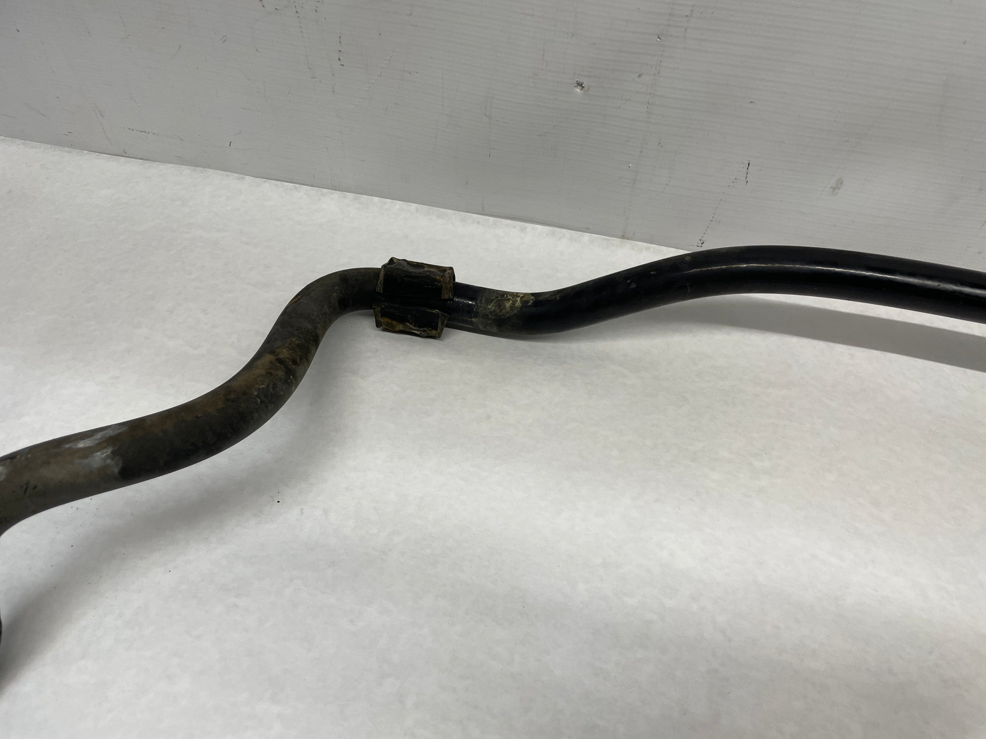 2006 Pontiac GTO Front Suspension Sway Bar OEM - Day's Parts Yard