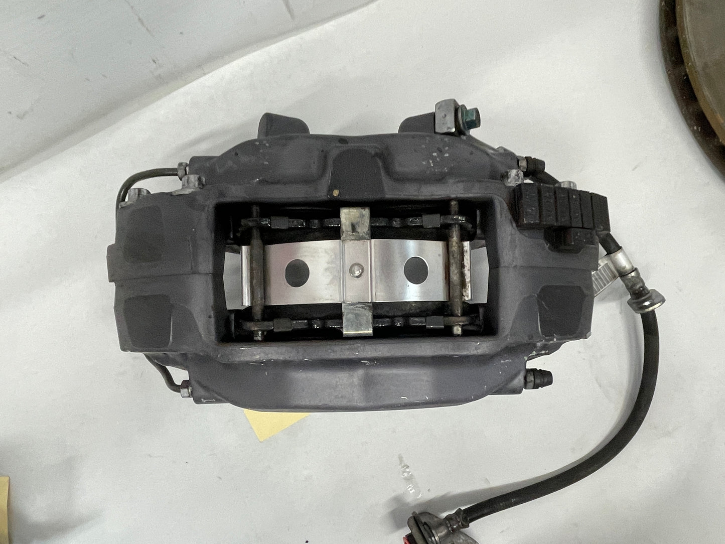 2010 Chevy Camaro SS Brembo Brake Calipers & Rotors Front and Rear OEM - Day's Parts Yard