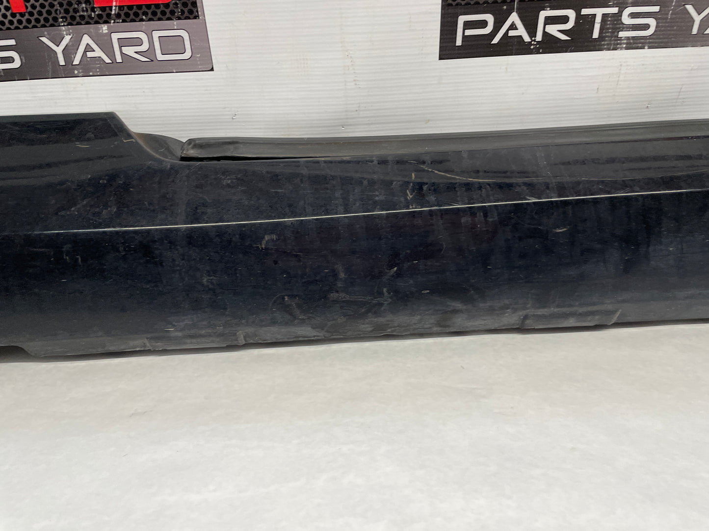 2015 Chevy Camaro SS RH Passenger Rocker Molding Panel  Black OEM