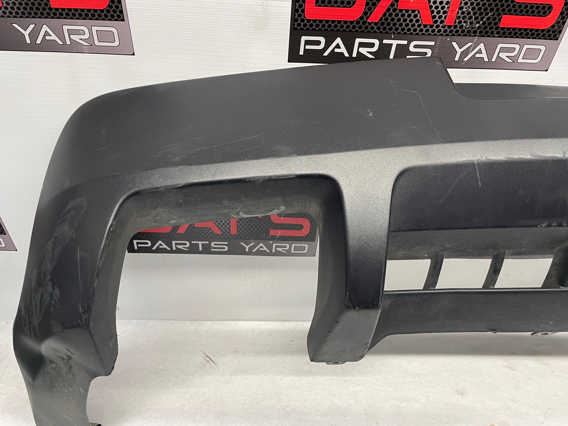 2015 Chevy Camaro SS Rear Bumper Diffuser Valence Cover OEM DAMAGED LOCAL PICK UP - Day's Parts Yard