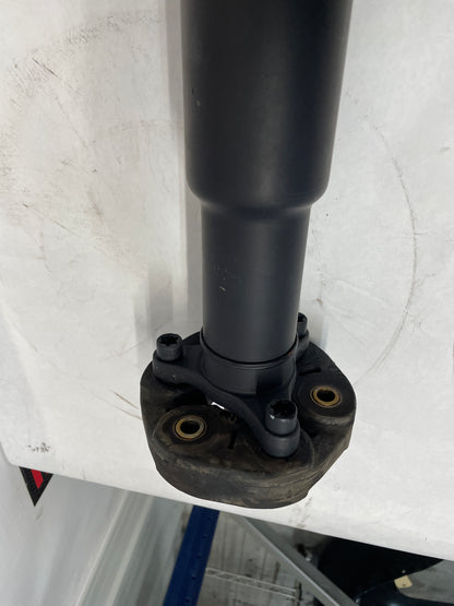 2010 Chevy Camaro SS Drive Propeller Shaft Driveshaft OEM - Day's Parts Yard