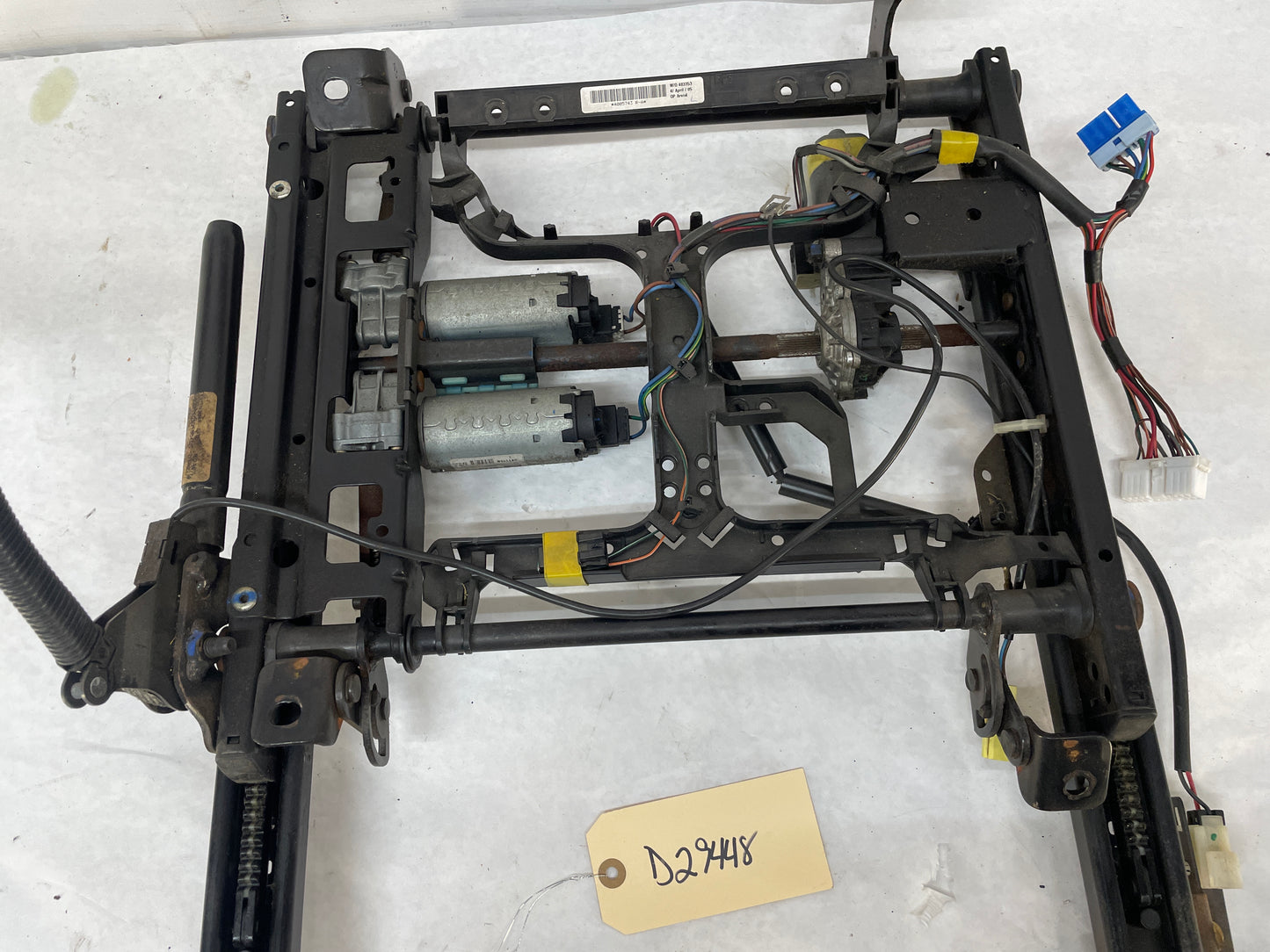 2006 Pontiac GTO RH Passenger Front Seat Track Electric Frame Adjuster Motor Assembly OEM