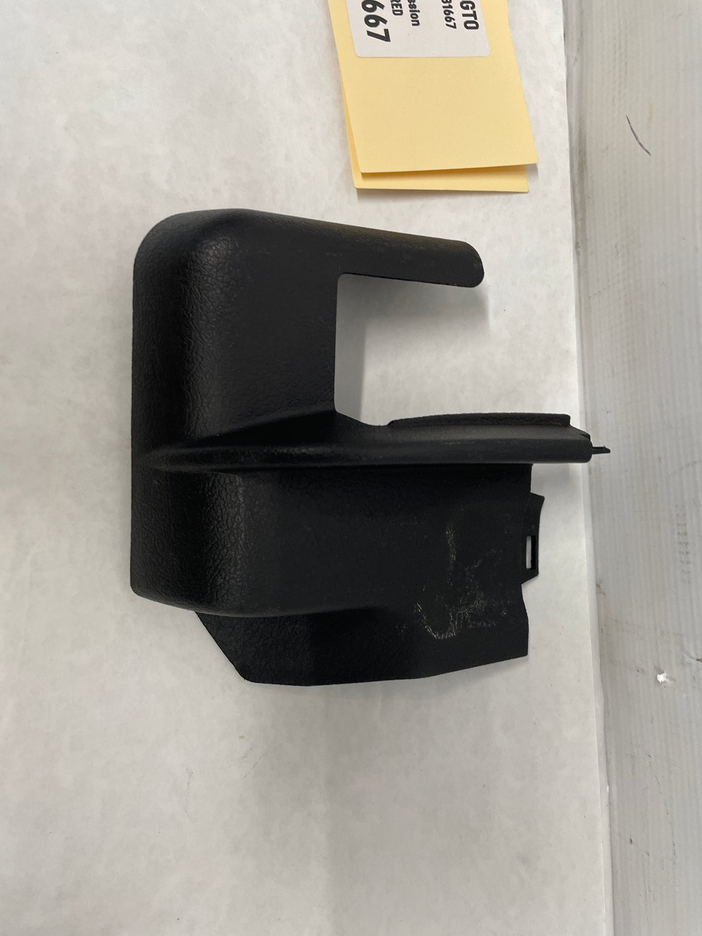 2004 Pontiac GTO RH Passenger 4pc Seat Rail Frame Trim Cover Set OEM - Day's Parts Yard