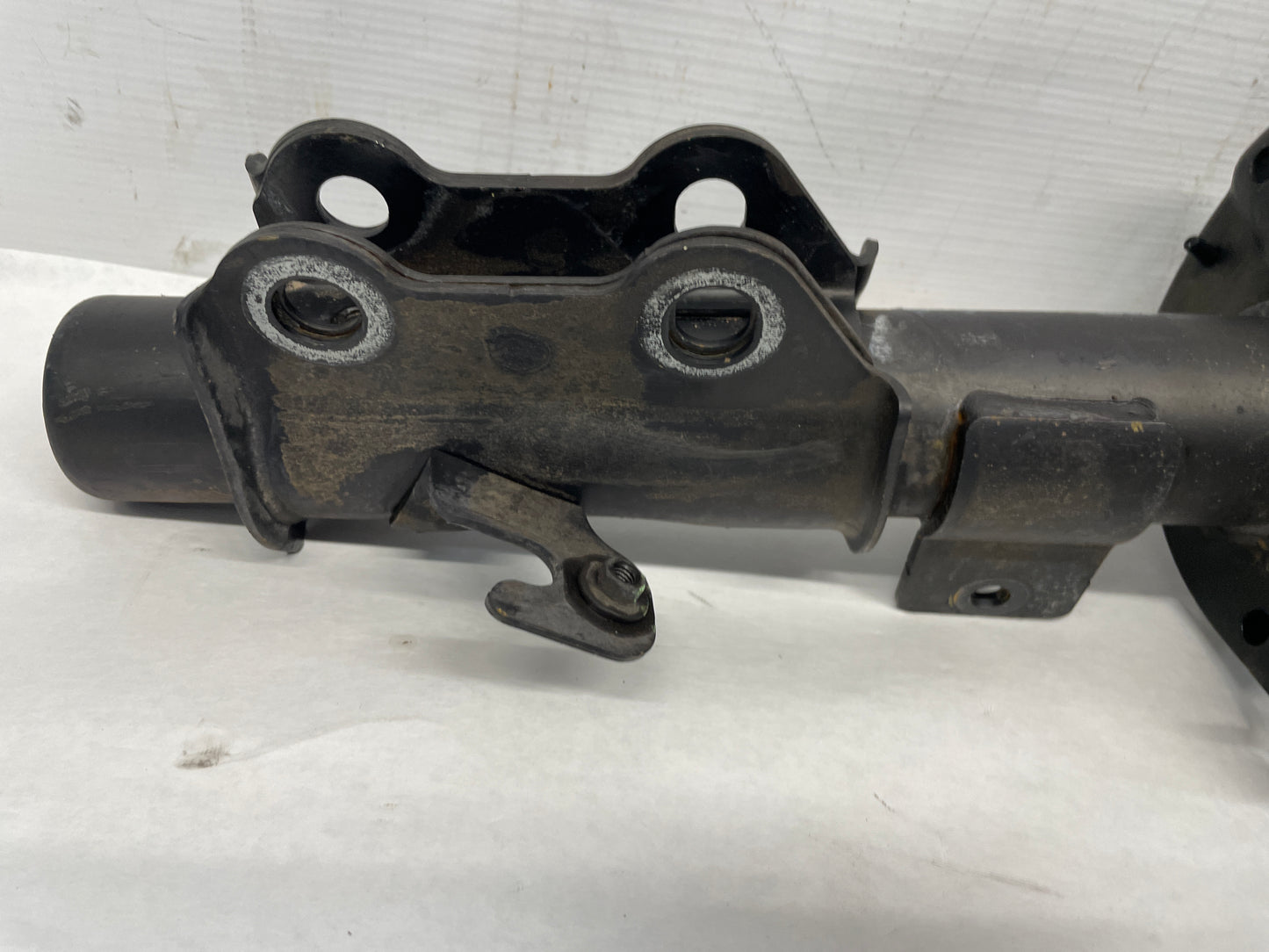 2010 Chevy Camaro SS LH Driver Front Shock Strut Assembly Absorber OEM - Day's Parts Yard
