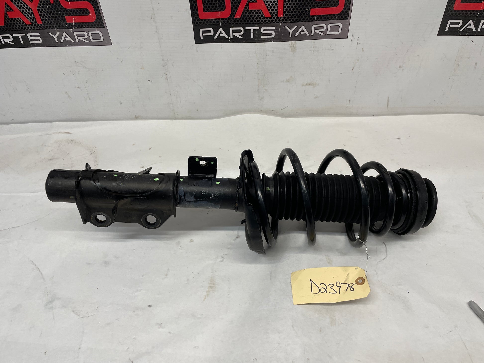 2010 Chevy Camaro SS LH Driver Front Shock Strut Assembly Absorber OEM - Day's Parts Yard