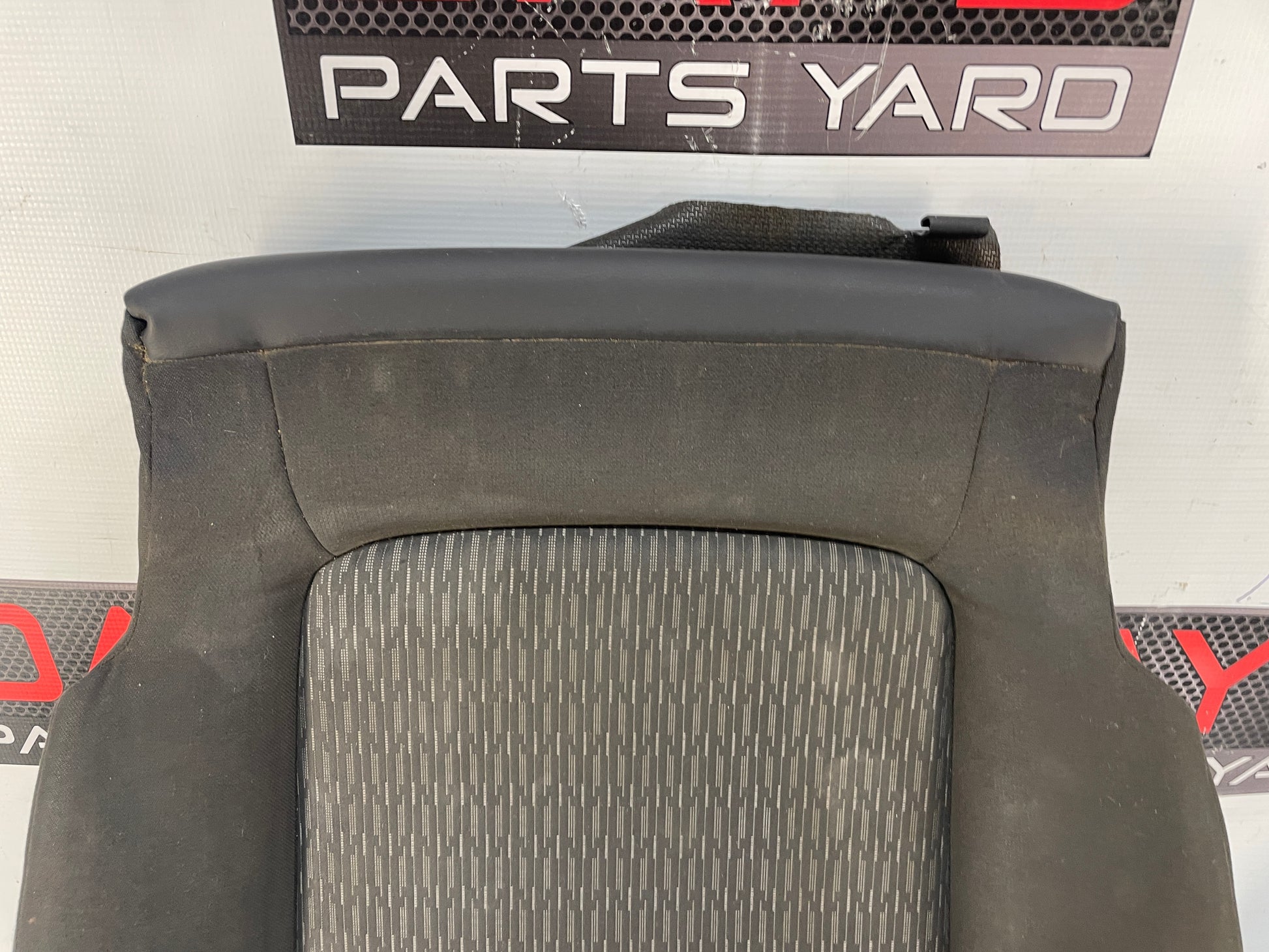 2014 Chevy Caprice PPV RH Passenger Front Lower Cushion OEM - Day's Parts Yard