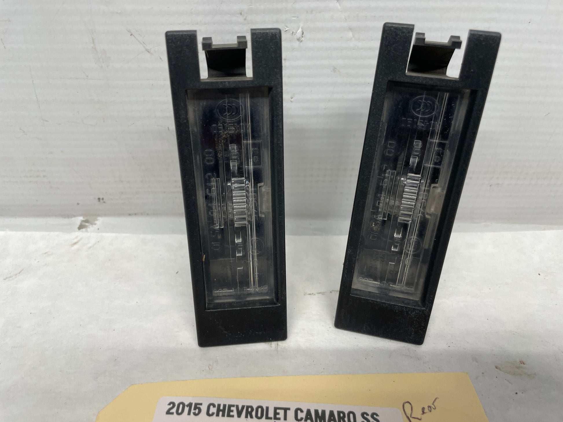 2015 Chevy Camaro SS License Plate Tag Lights RH & LH OEM - Day's Parts Yard