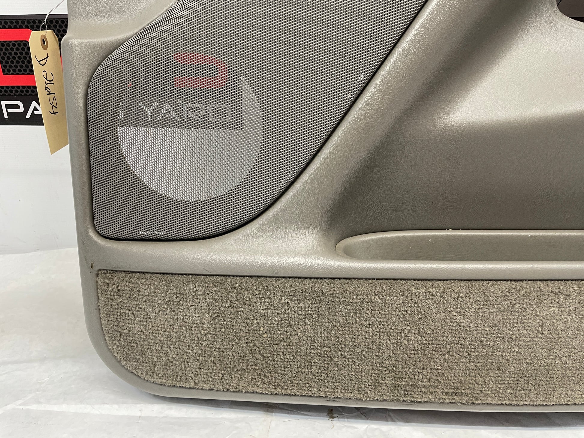 2005 Chevy Avalanche RH Passenger Front Door Panel OEM - Day's Parts Yard