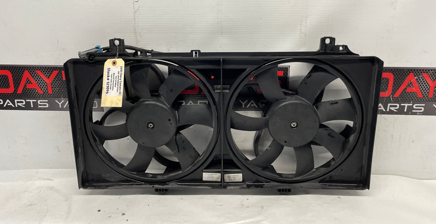 2010 Chevy Camaro SS Dual Radiator Cooling Fans Assembly OEM - Day's Parts Yard