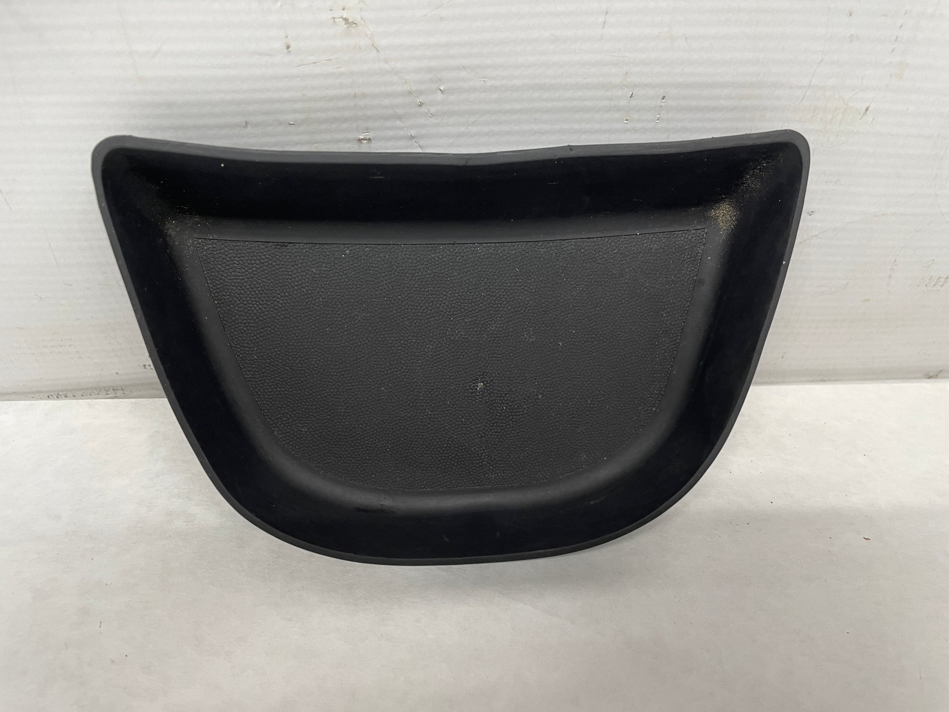2004 Pontiac GTO Center Console Upper Top Rubber Insert OEM - Day's Parts Yard