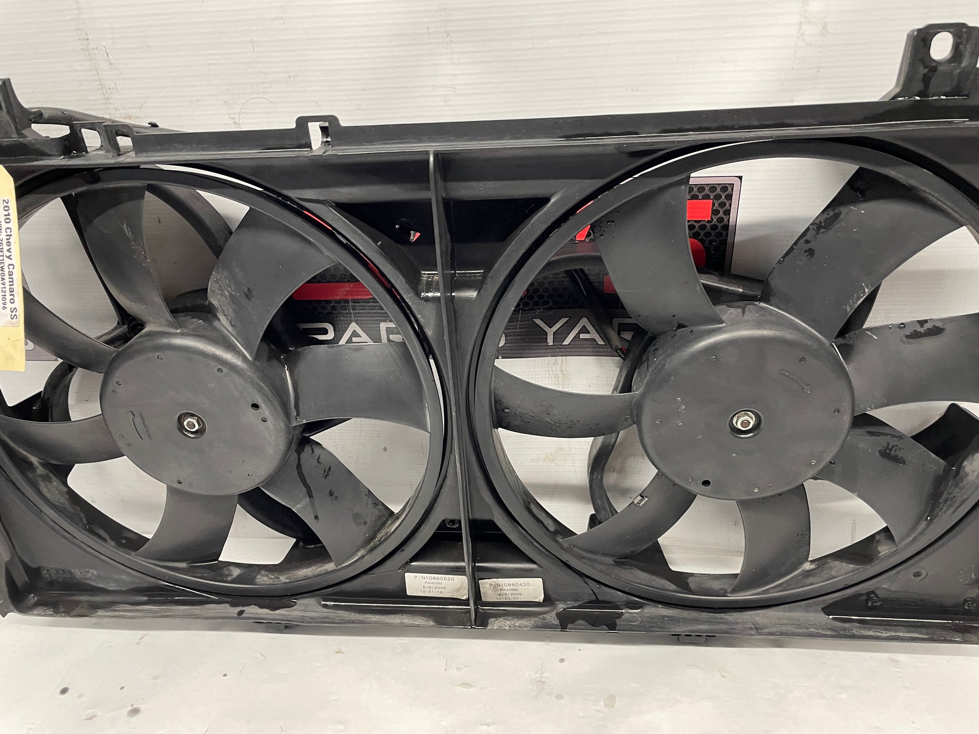2010 Chevy Camaro SS Dual Radiator Cooling Fans Assembly OEM - Day's Parts Yard