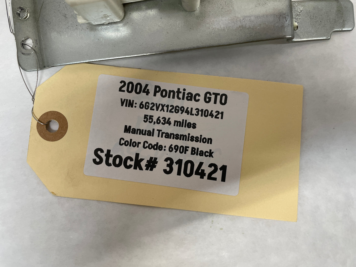 2004 Pontiac GTO Fuel Gas Door Lock Actuator w/ Cable  OEM - Day's Parts Yard