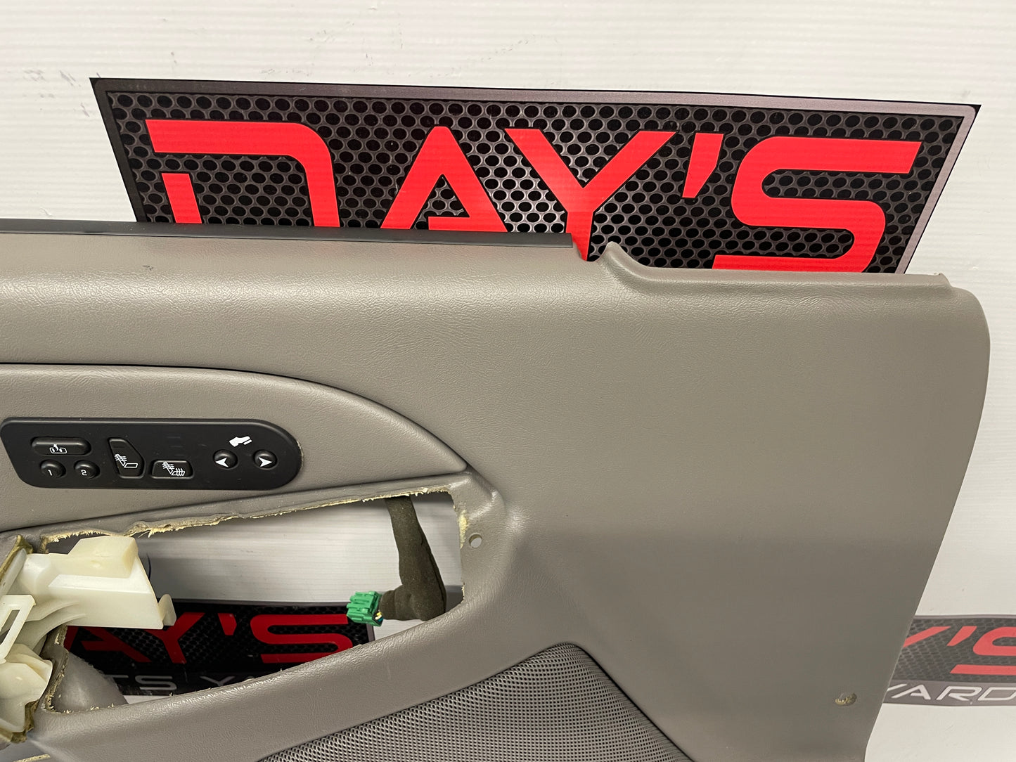 2005 Chevy Avalanche Front LH Driver Door Panel OEM - Day's Parts Yard