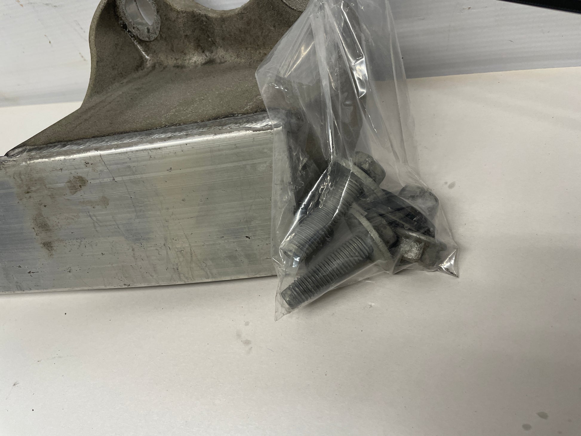 2014 Cadillac CTS-V Coupe Front Strut Tower Bracket Brace Bar OEM - Day's Parts Yard