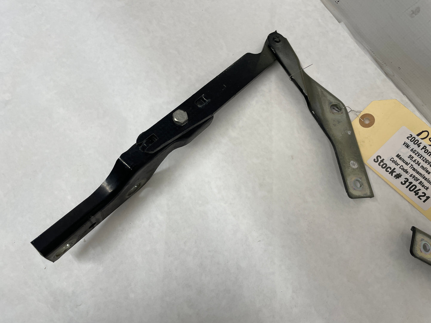 2004 Pontiac GTO RH & LH Hood Hinges Set OEM - Day's Parts Yard