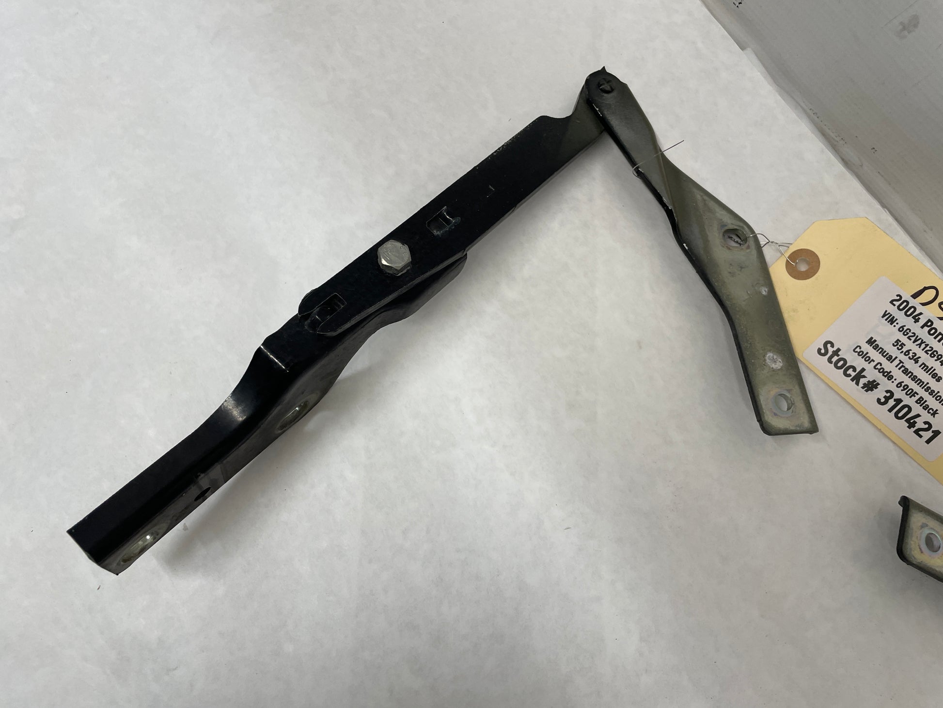 2004 Pontiac GTO RH & LH Hood Hinges Set OEM - Day's Parts Yard