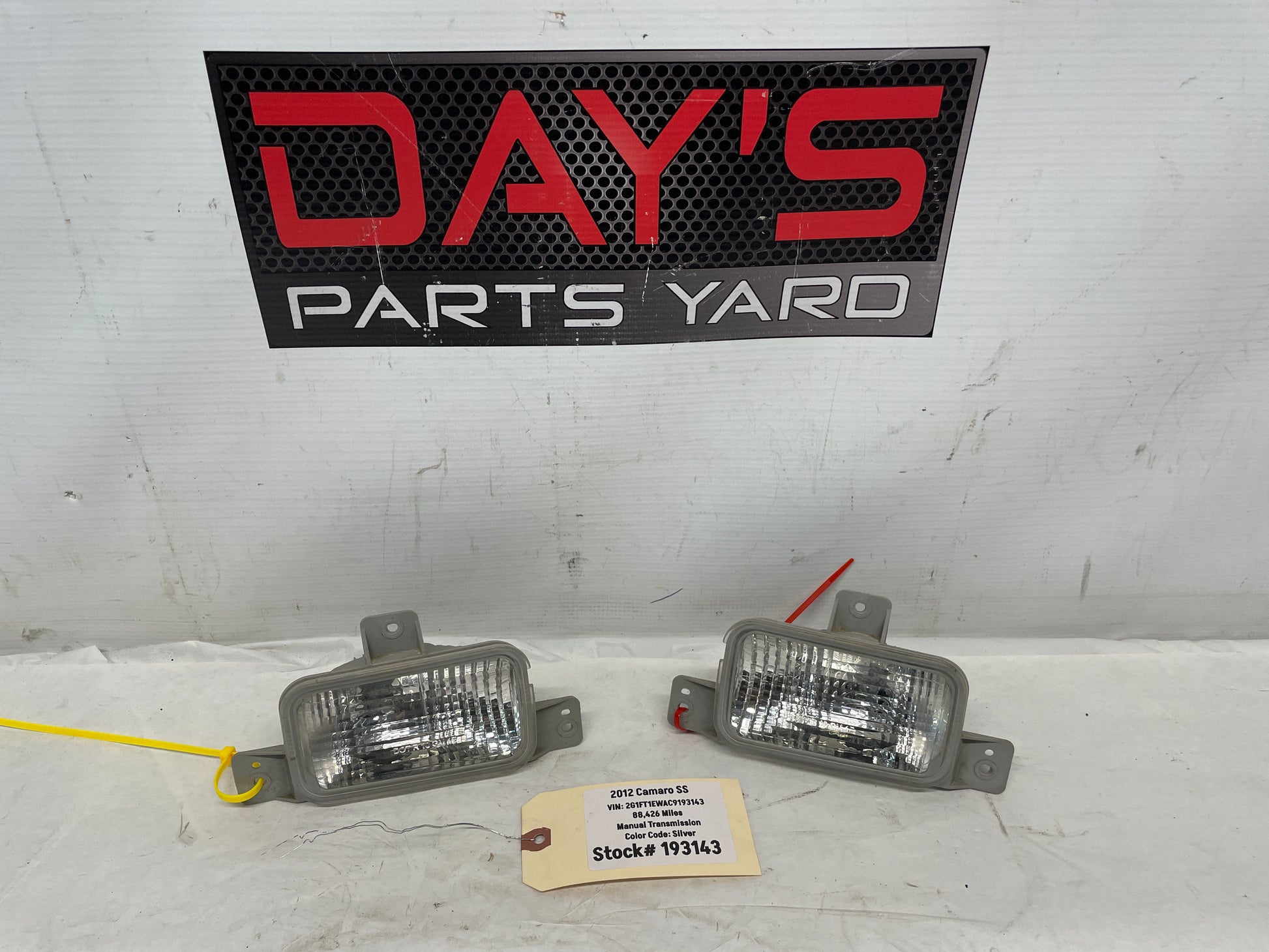 2012 Chevy Camaro SS RH & LH Reverse Back Up Light Lamp OEM - Day's Parts Yard