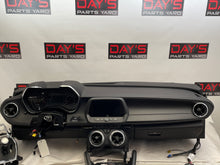 2021 Chevy Camaro SS Complete Dash w/ Shifter OEM