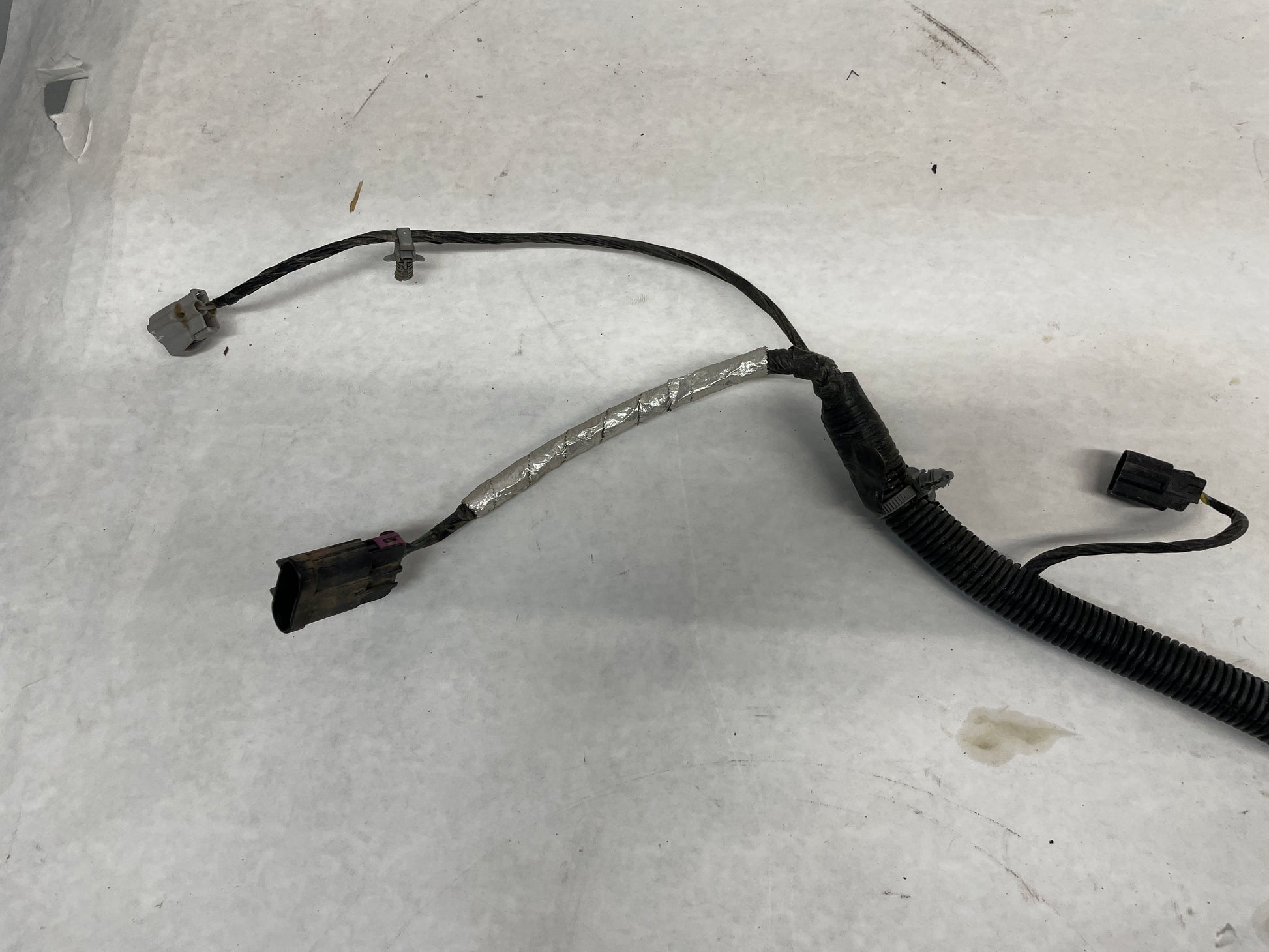 2015 Chevy Camaro SS Rear Bumper Wire Wiring Harness OEM - Day's Parts Yard