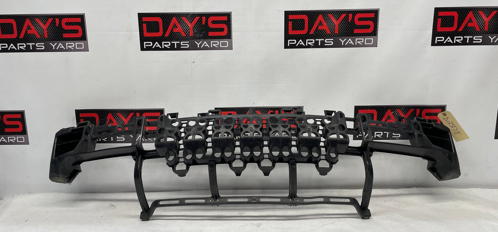 2015 Chevy Camaro SS Rear Bumper Impact Absorber OEM - Day's Parts Yard