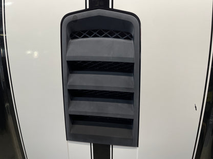 2015 Chevy Camaro SS Hood w/ Scoop Vent Insert Black OEM