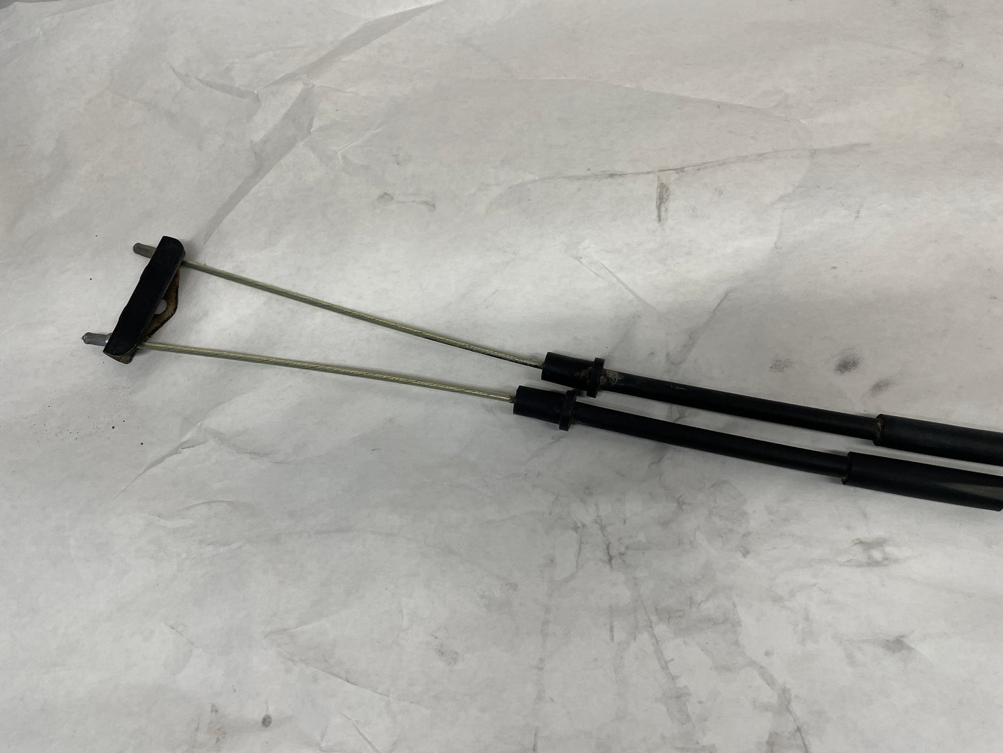 2010 Chevy Camaro SS Emergency Parking Brake Cables OEM - Day's Parts Yard