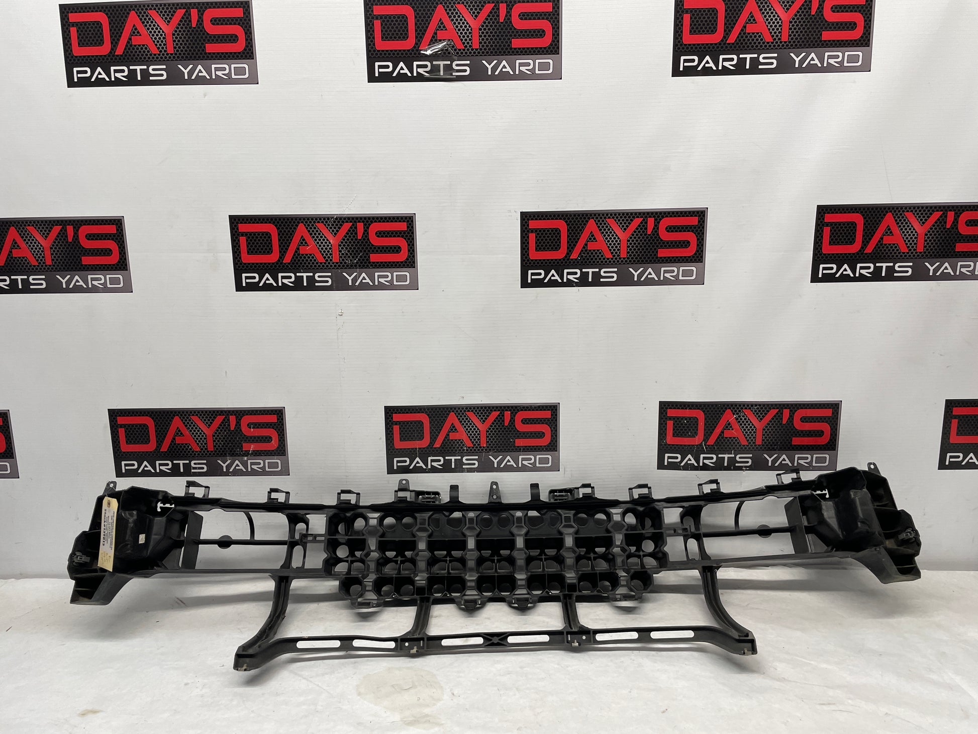 2015 Chevy Camaro SS Rear Bumper Impact Absorber OEM - Day's Parts Yard