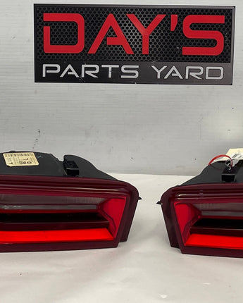 2018 Chevy Camaro RH & LH Tail Lights Taillight OEM