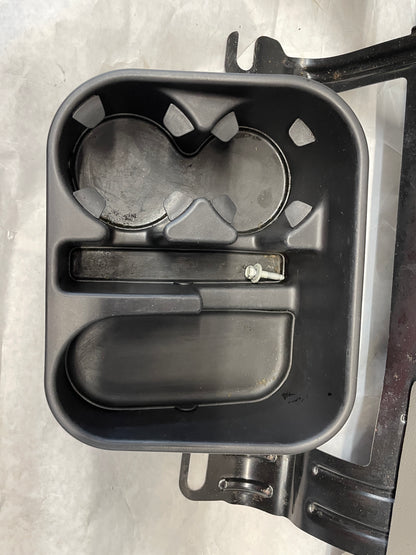 2005 Chevy Avalanche Center Console Armrest Assembly OEM - Day's Parts Yard