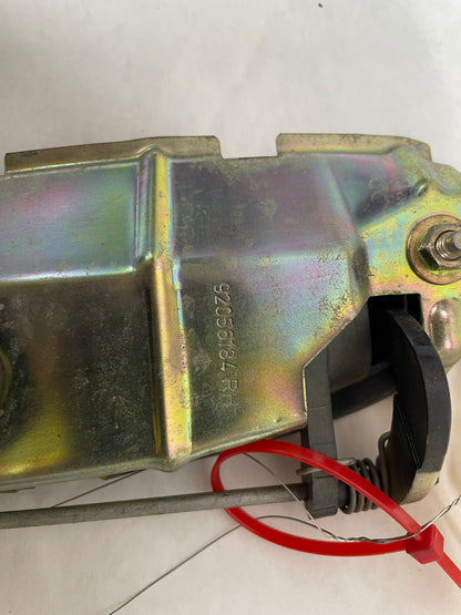 2004 Pontiac GTO RH Passenger Exterior Door Handle Black OEM - Day's Parts Yard