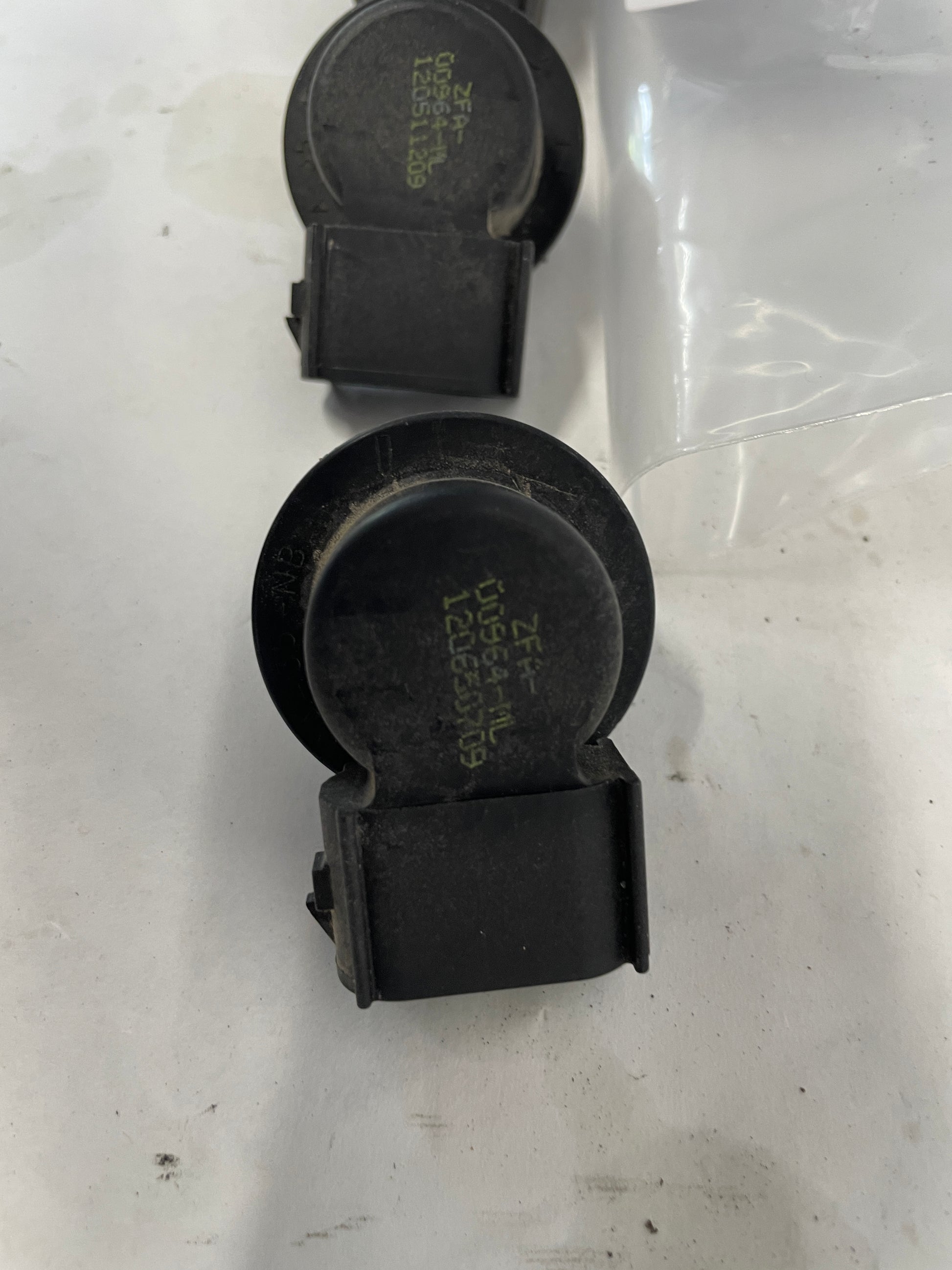 2012 Chevy Camaro SS Taillight Tail Light Lamp Sockets Set 4 OEM - Day's Parts Yard