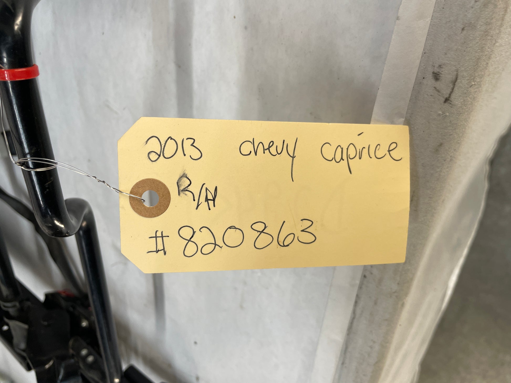 2013 Chevy Caprice RH Passenger Seat Track Rail OEM - Day's Parts Yard