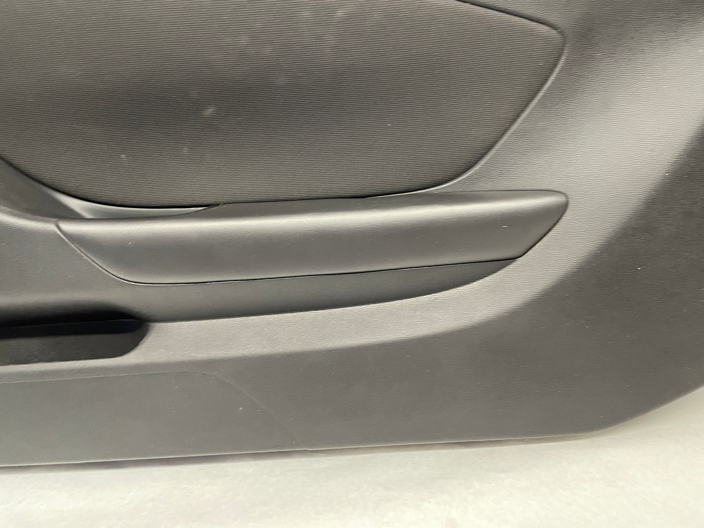 2015 Chevy Camaro SS Hood w/ Scoop Vent Insert Black OEM