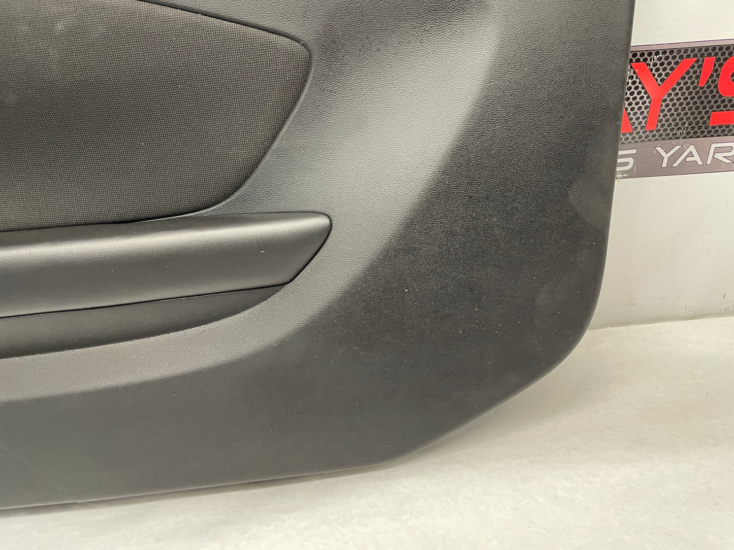 2015 Chevy Camaro SS Hood w/ Scoop Vent Insert Black OEM