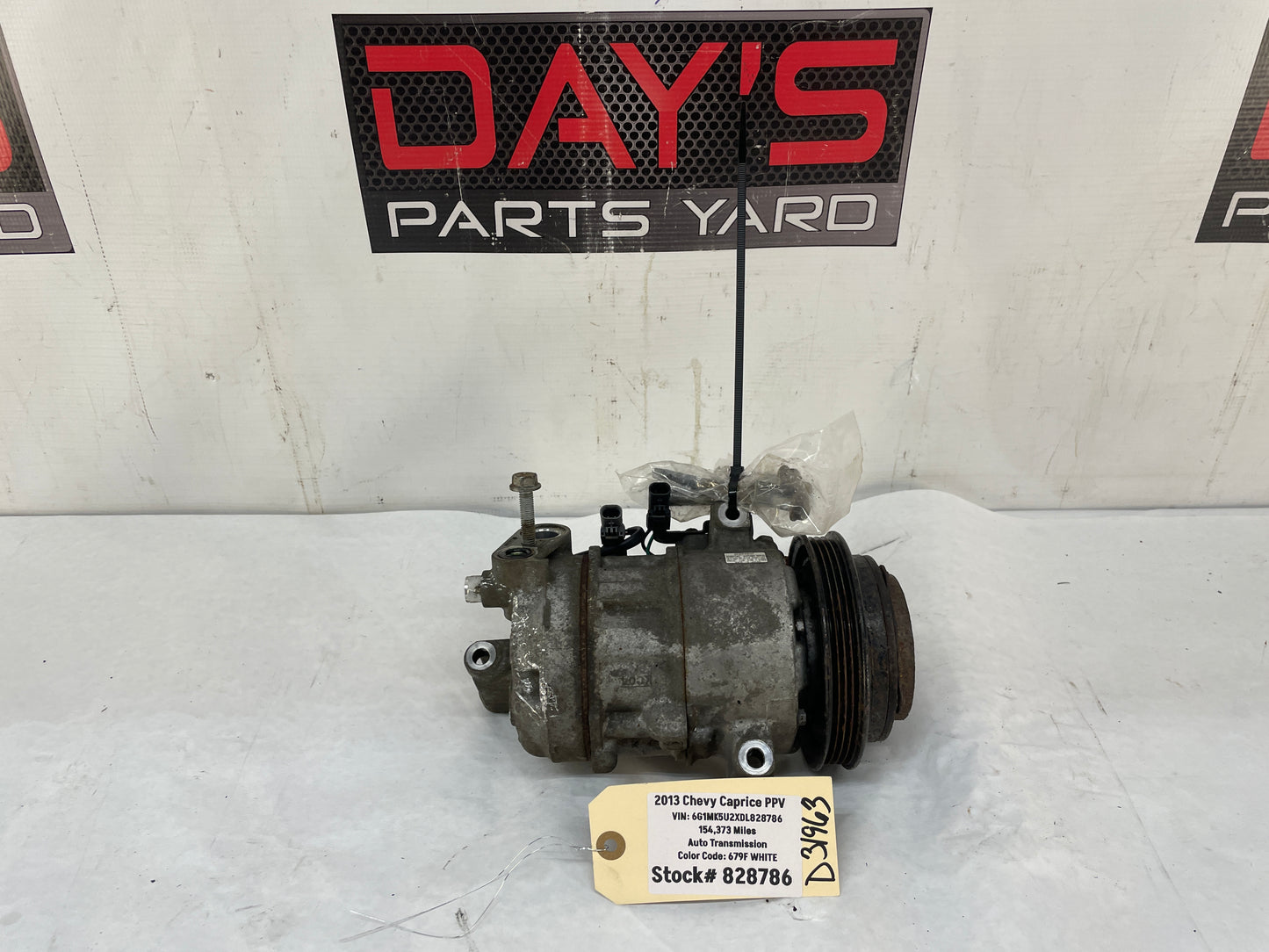 2013 Chevy Caprice PPV AC A/C Air Conditioner Compressor w/ Hardware OEM - Day's Parts Yard