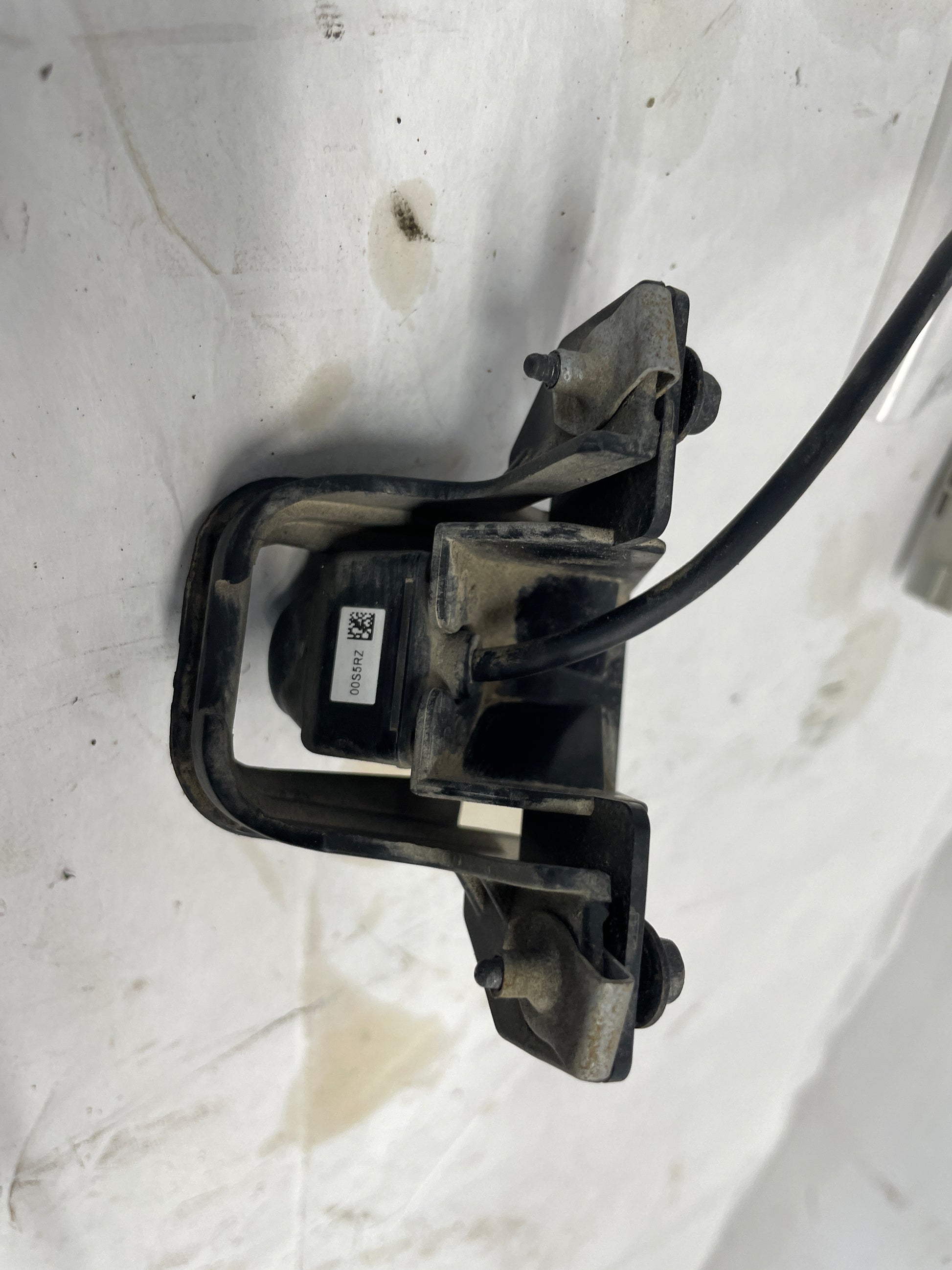2012 Chevy Camaro SS Rear Back Up Camera OEM #22872078 - Day's Parts Yard